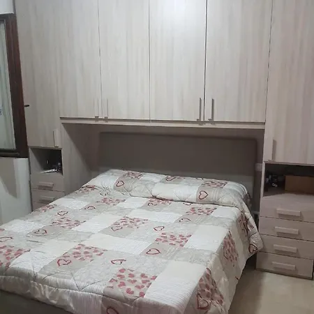 Moderno Appartamento In Zona Tranquilla * Saint Marcel