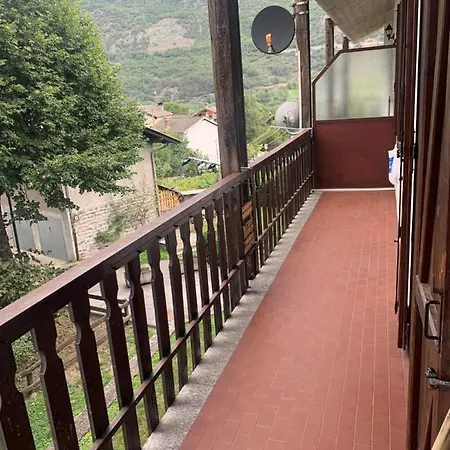 Apartment Moderno Appartamento In Zona Tranquilla Saint Marcel